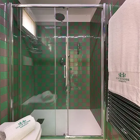 Suite Home Sorrento *