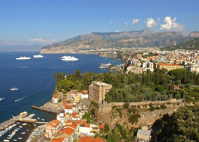 Suite Home Sorrento * 索伦托